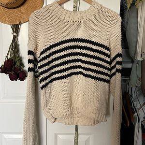 Stripped Cropped sweater